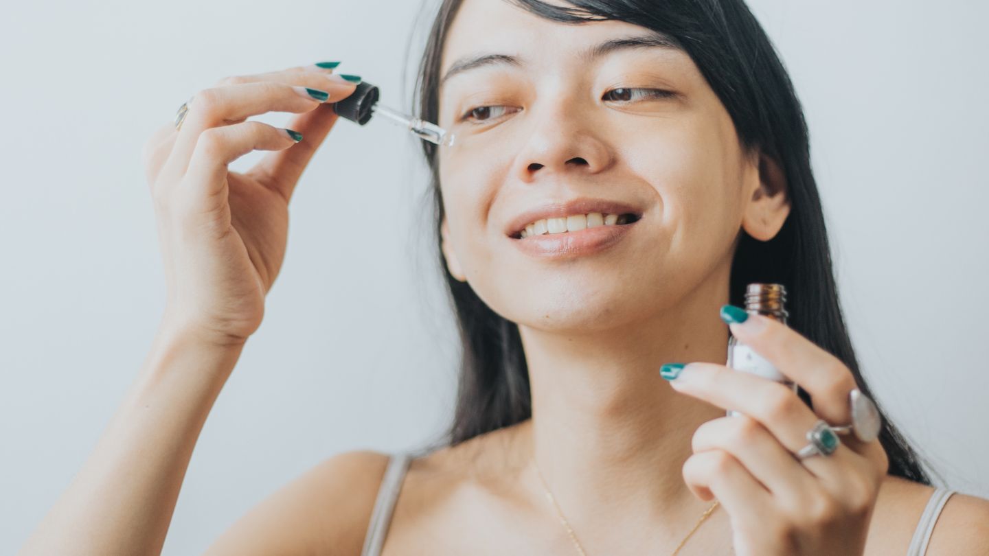 Retinol serum: an ally for younger, more radiant skin - Beaute Serenite